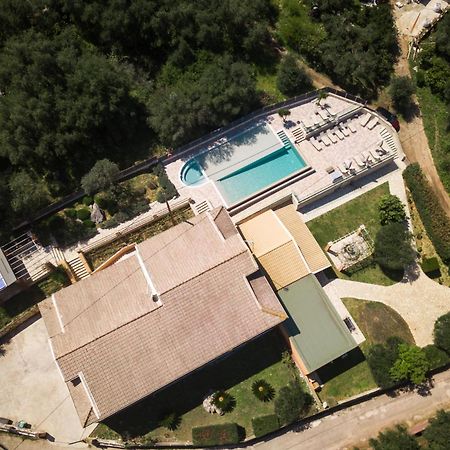 Pyramid City Apartments Agios Spyridon  Exterior photo