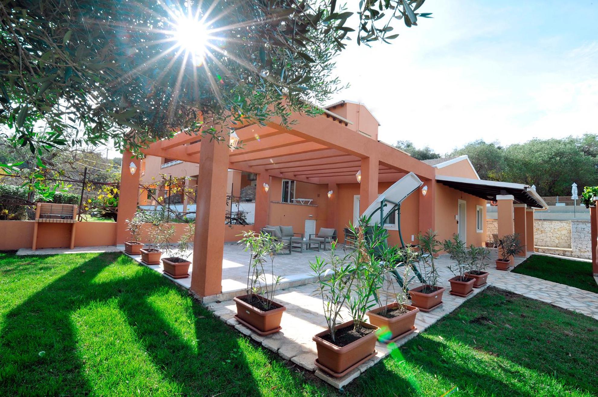 Pyramid City Apartments Agios Spyridon  Exterior photo